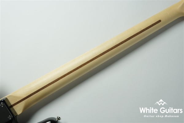 Made in Japan Hybrid II Jazz Bass - Black